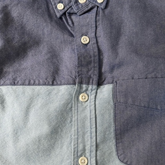 J. Crew Oxford Short Sleeve Button Down - Picture 3 of 3